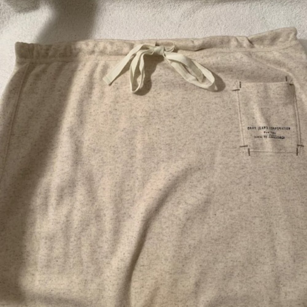 *HP* LONG SKIRTS ARE COMING BACK. BEIGE LIGHT WEIGHT KNIT SKIRT CIRCA 2000